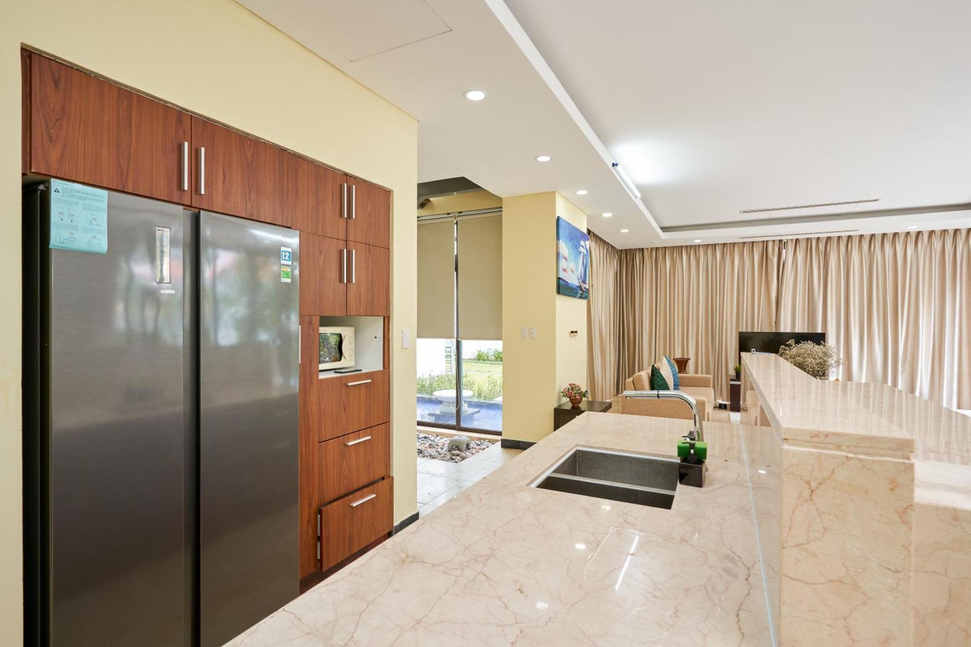 Ocean Luxury Villas Danang Exterior photo