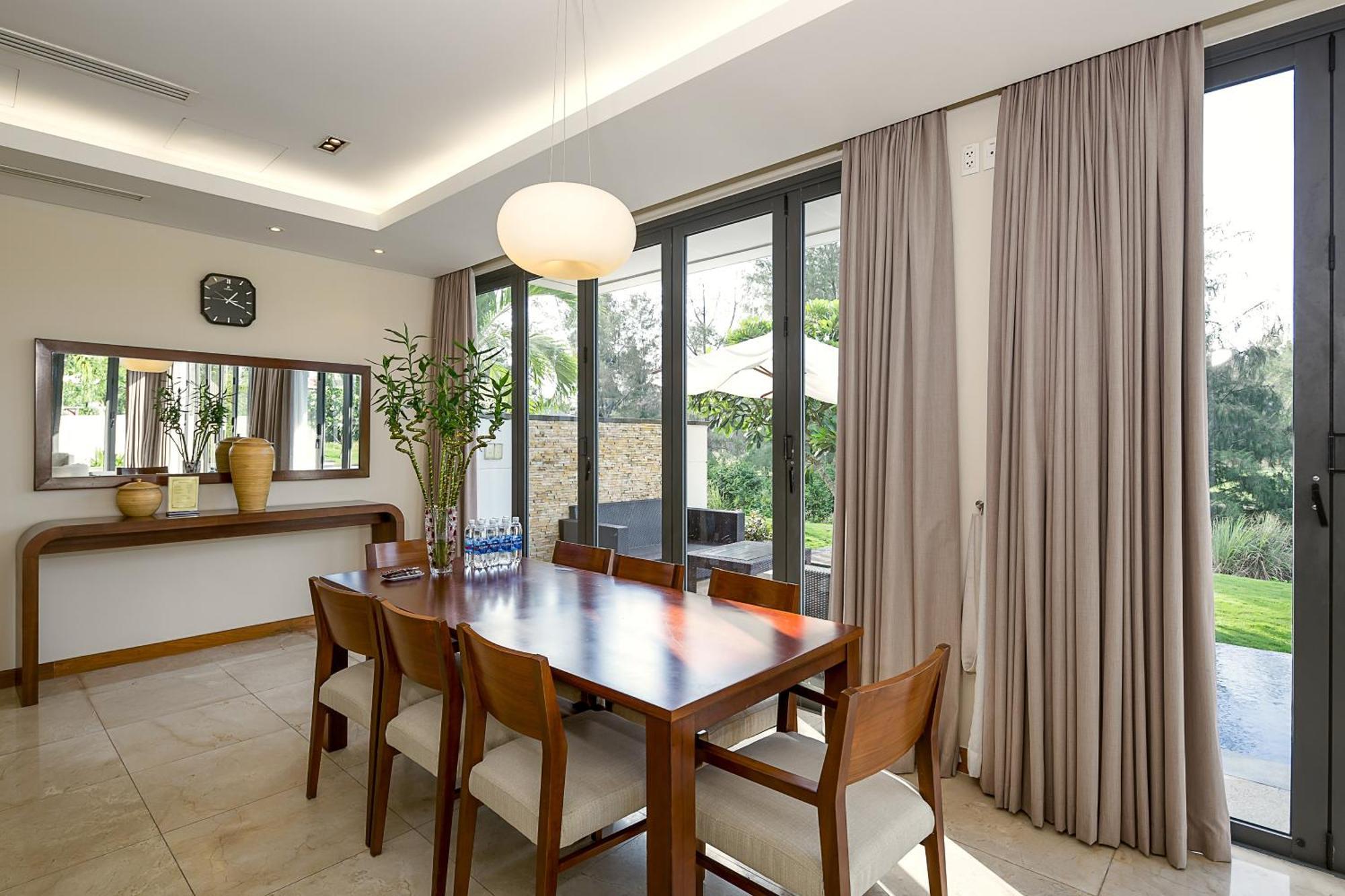 Ocean Luxury Villas Danang Exterior photo